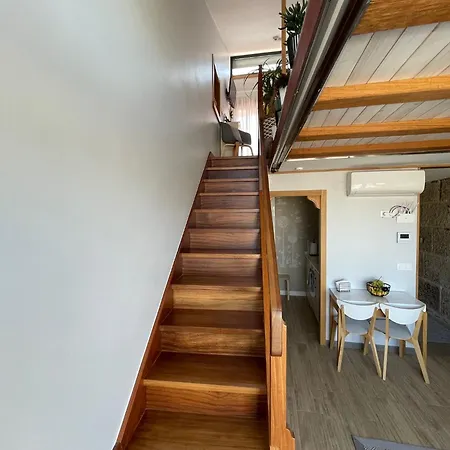 Atico Almuina. Marín