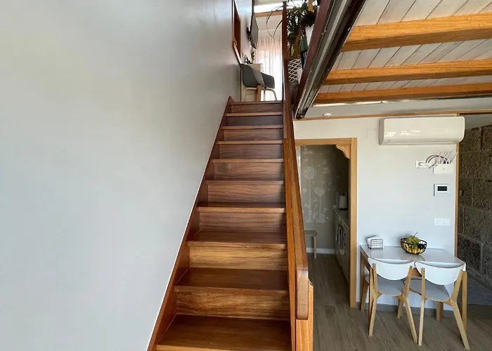 Atico Almuina. Marín